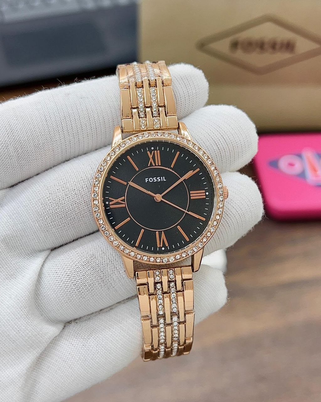 THE PREMIUM WOMEN WATCH ( FOSSIL )